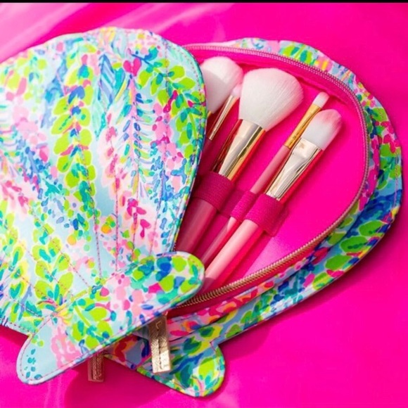 Lilly Pulitzer shell brush case*^SOld - Picture 3 of 5